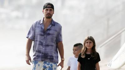 Scott Disick Enjoys A Special Day At The Beach With His Kids Penelope, 8, Reign, 5 — Pics - hollywoodlife.com - Malibu
