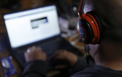 ‘Stream-ripping’ piracy has increased nearly 15 times over in the last three years - www.nme.com