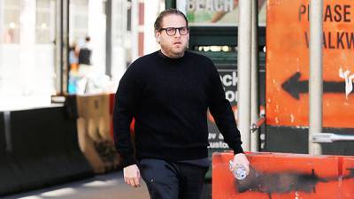 Jonah Hill Shows Off His Slimmed Down Appearance At Bat Mitzvah With Sister Beanie Feldstein - hollywoodlife.com