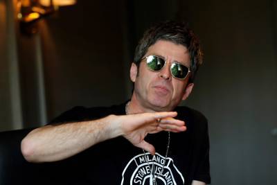 Noel Gallagher Slams Taylor Swift And Ed Sheeran: ‘The Biggest-Selling Acts Are S**t’ - etcanada.com