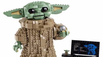 A Baby Yoda LEGO Set with Over 1,000 Pieces Is Coming Very Soon! - www.justjared.com