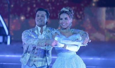 Chrishell Stause Has a Cinderella Moment on 'DWTS,' Earns Her Best Score Yet! (Video) - www.justjared.com - Los Angeles