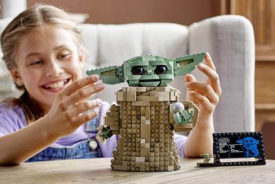 Disney to release Baby Yoda Lego set to mark ‘The Mandalorian’ Season 2 - nypost.com