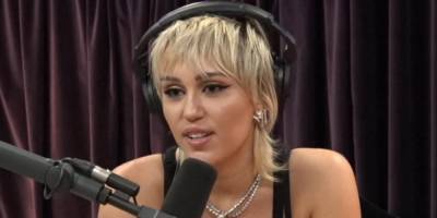 Miley Cyrus Reveals Her Dad Accidentally Caused a Head Injury at Age 2 - www.justjared.com
