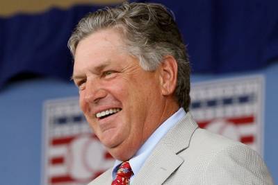 Tom Seaver, Hall of Fame Pitcher, Dies at 75 of COVID-19 - thewrap.com - city Georgetown