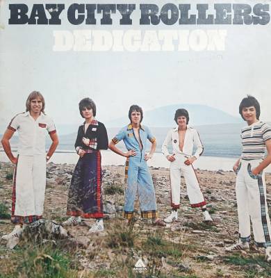 Ian Mitchell Dies: Bay City Rollers Bassist On ‘Dedication’ Album Was 62 - deadline.com - Ireland - city Springfield