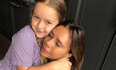 Harper Beckham matched her face mask to her uniform for her first day back at school – and it's adorable - hellomagazine.com