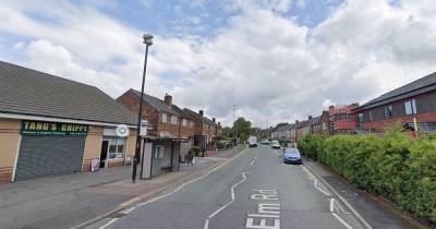 Man sitting alone in car attacked by thugs armed with air rifle - www.manchestereveningnews.co.uk - county Oldham