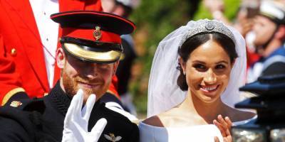 Prince Harry's LOL Chat with Meghan Markle in Their Wedding Carriage Was Revealed - www.cosmopolitan.com