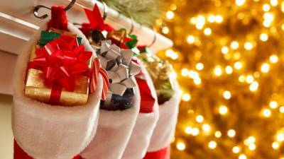Best Holiday Stocking Stuffers - www.etonline.com - Poland