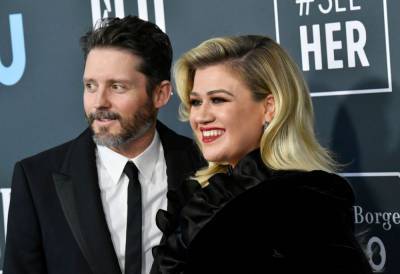 Kelly Clarkson Facing Lawsuit From Company Owned By Ex-Husband’s Father - etcanada.com - Los Angeles - USA