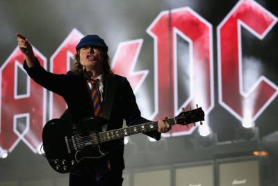 AC/DC announces comeback with photo of reunited band - nypost.com