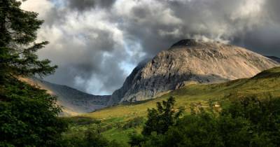 Hiker slates Ben Nevis as 'too high and lacking toilets at top' in scathing Tripadvisor review - www.dailyrecord.co.uk - Britain