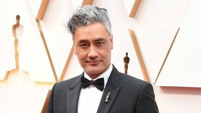 Taika Waititi Shares a Look at Chaotic Hotel Quarantine With His Daughters - www.etonline.com - New Zealand