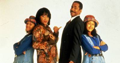 ‘Sister, Sister’ Cast: Where Are They Now? Tia Mowry, Tamera Mowry, Marques Houston and More - www.usmagazine.com - Houston