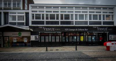 Bolton bar closes after member of staff tests positive for coronavirus - www.manchestereveningnews.co.uk - city Bolton