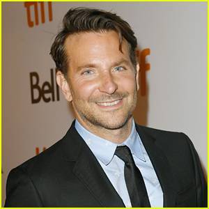Bradley Cooper Says That Awards Shows Are 'Utterly Meaningless' - www.justjared.com