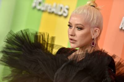 Christina Aguilera Watches ‘Mulan’ With Her Kids, Answers Fan’s Questions About The Movie - etcanada.com