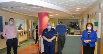 University Hospital Hairmyres staff thanked for their efforts during Covid-19 - www.dailyrecord.co.uk - Scotland
