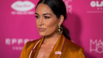 Brie Bella Reveals How Close She Is to Pre-Baby Weight 5 Weeks After Giving Birth - www.etonline.com