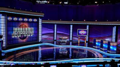 'Jeopardy!' returns with new setup and new role for Jennings - abcnews.go.com