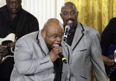 Bruce Williamson Dies: Temptations Lead Singer In 2000s Was 49 - deadline.com - city Motown - county Williamson