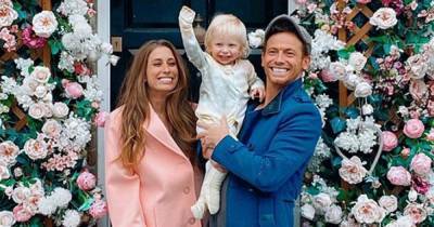Stacey Solomon shows off incredible floral display outside her front door alongside Joe Swash and son Rex - www.ok.co.uk