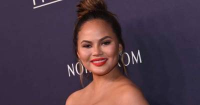 Chrissy Teigen opens up about pregnancy anxiety and shares video of baby scan - www.msn.com