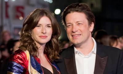 Jamie Oliver reacts to wife Jools' confession about wanting sixth child - hellomagazine.com