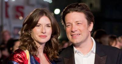 Jamie Oliver reacts to wife Jools' comment on wanting sixth child - www.msn.com