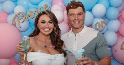 Pregnant Charlotte Dawson emotionally reveals she's having a 'mini Les' and having a baby boy was 'meant to be' - www.ok.co.uk - county Dawson