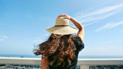 The Best Beach Hats for Sun Protection - www.etonline.com - Bermuda