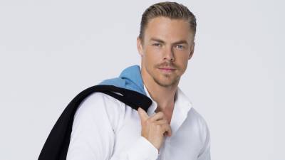 Derek Hough Officially Returning to 'Dancing With the Stars' as a Judge - www.etonline.com