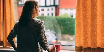 Loneliness is as bad for your health as smoking 15 cigarettes a day - www.lifestyle.com.au