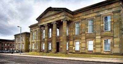 Pervert admitted downloading thousands of indecent images of kids in East Kilbride house - www.dailyrecord.co.uk