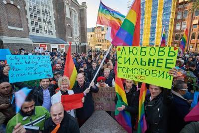 Proposed Russian law would prohibit transgender people from officially changing their gender - www.metroweekly.com - Russia