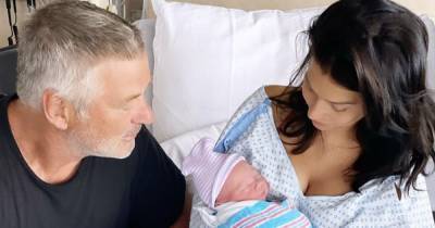 Alec and Hilaria Baldwin announce the arrival of their fifth child together with adorable photo - www.ok.co.uk