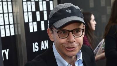 Rick Moranis Is Back and Starring in a Commercial With Ryan Reynolds: Watch - www.etonline.com