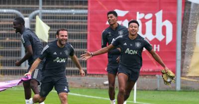 Manchester United evening headlines as Reds sign striker and train ahead of weekend friendly - www.manchestereveningnews.co.uk - Manchester - Netherlands
