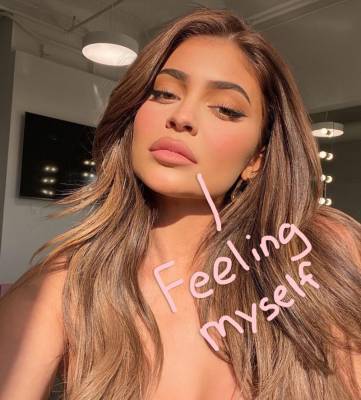 Kylie Jenner Shares Jaw-Dropping Pool Pics! Drool Over Them HERE! - perezhilton.com