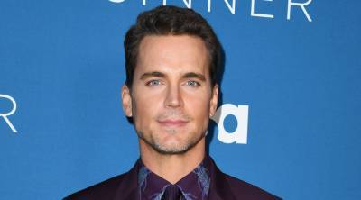 Matt Bomer Closed Out 2020 By Sharing This Hot Shirtless Pic! - www.justjared.com