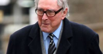 Mark Eden dead: Coronation Street star who played Alan Bradley dies aged 92 - www.ok.co.uk