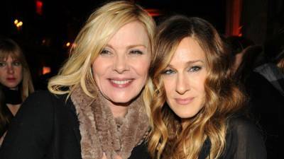 Sarah Jessica Parker Responds to Commenter Saying She 'Dislikes' Kim Cattrall After 'SATC' Announcement - www.etonline.com - county Jones