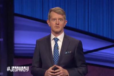 ‘Jeopardy!’ guest host Ken Jennings chokes up during Alex Trebek tribute - nypost.com