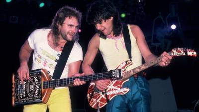 Michael Anthony Says He Regrets Not Resolving Issues With Eddie Van Halen Prior to Rocker's Death - www.etonline.com
