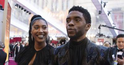 Chadwick Boseman's wife accepts Gotham award for her late husband with moving speech - www.msn.com - Chicago