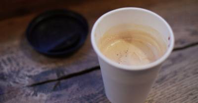 People urged to use 'common sense' when buying takeaway coffee in lockdown - www.manchestereveningnews.co.uk - Britain