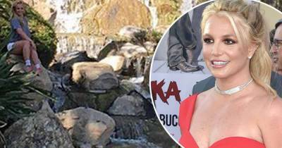 Britney Spears shares picture of herself at 'freaking cool' waterfall - www.msn.com - Jordan
