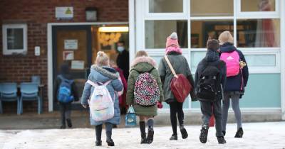 Concerns grow over parents abusing key worker system to get school places - www.manchestereveningnews.co.uk - Manchester