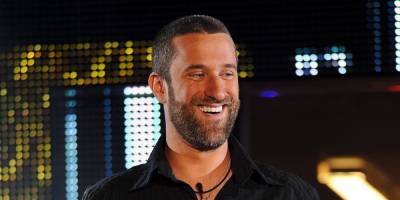'Saved by the Bell' Star Dustin Diamond Hospitalized - www.justjared.com